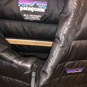 Big Boys XL Patagonia Puffer Coat